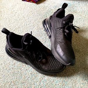 Nike Air Max 270